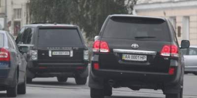 Стало известно, сколько в стране авто на "киевских" номерах