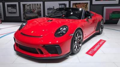 Porsche анонсировала лимитированную версию 911 Speedster