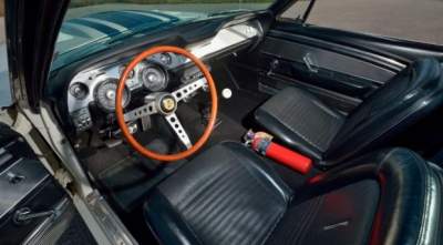Раритетное купе Shelby GT500 Super Snake ушло с молотка за два миллиона долларов
