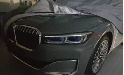 Появилось первое "живое" фото обновленного седана BMW 7