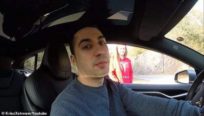 Владелец Tesla протестировал автопилот на своей жене