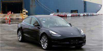 В Китай приостановили поставки одной из моделей Tesla