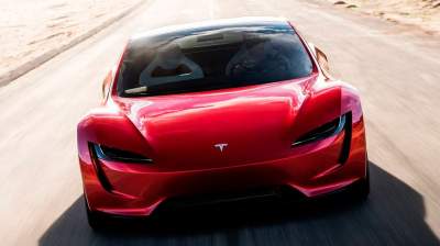 Эта модель Tesla получит запас хода более 1000 километров