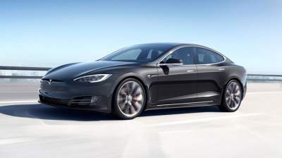 Tesla начнет продавать автодом на базе Model S P90D
