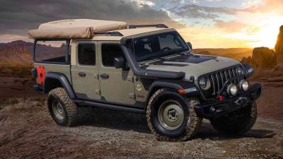 Jeep представил 6 модификаций популярной модели