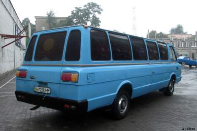 В Украине "засветился" раритетный автобус 