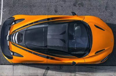Суперкар McLaren 720S сделали легче для трек-дней