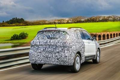 Бюджетный Volkswagen Т-Cross "засекли" на тестах