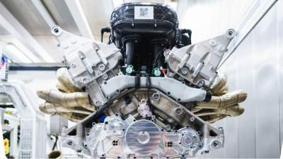 Стало известно, каким будет сверхмощный двигатель для Aston Martin Valkyrie