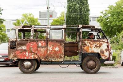 В Германии нашли редкий VW Transporter 50-х годов