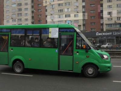 В Украине выпустили микроавтобус на шасси Ford Transit