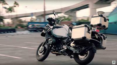 BMW показала в движении новый автономный мотоцикл