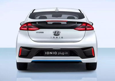 Hyundai презентовала обновленный гибрид Ioniq