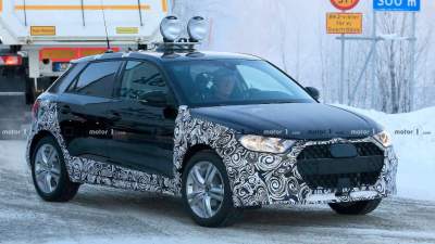 "Заряженную" Audi A1 Allroad видели на тестах