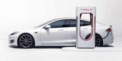 Автомобили Tesla станут заряжаться быстрее