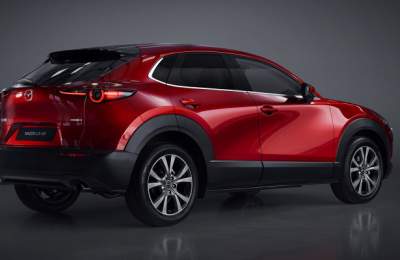 Mazda показала новый «промежуточный» кроссовер