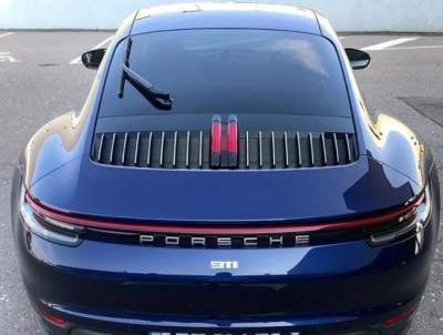 В Украине видели новенький Porsche 911 за 4 миллиона 