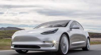 Почему батарею Tesla нельзя заряжать полностью