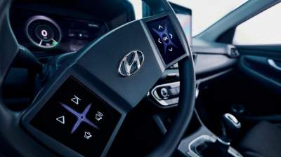 Hyundai продемонстрировала руль автомобилей будущего