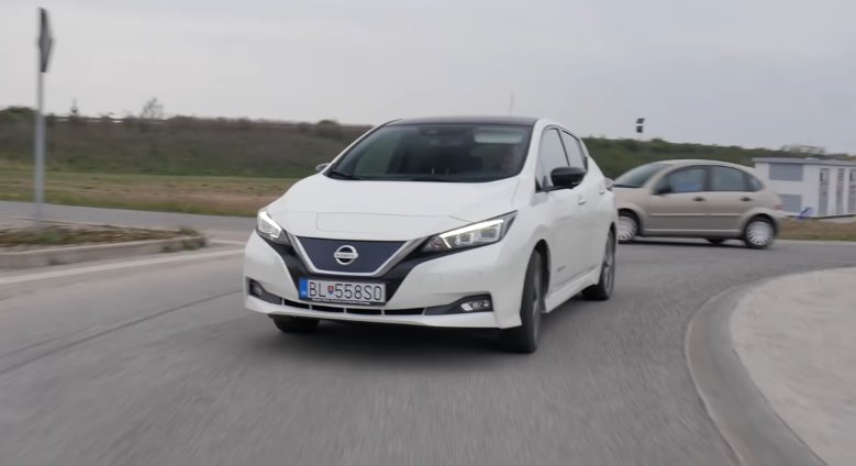Nissan: батареи Leaf прослужат на 10-12 лет больше самого электромобиля